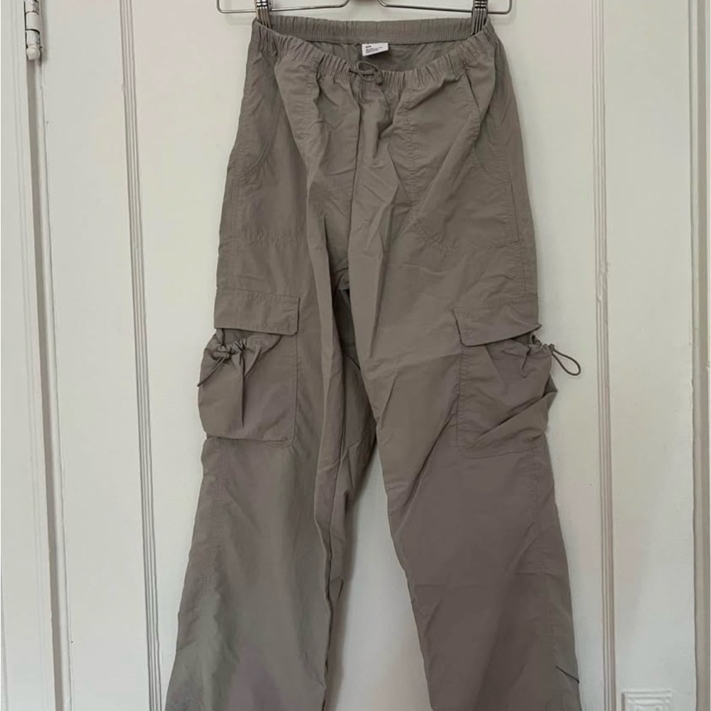 Aritzia TNA ‘Tyron’ Cargo Pants